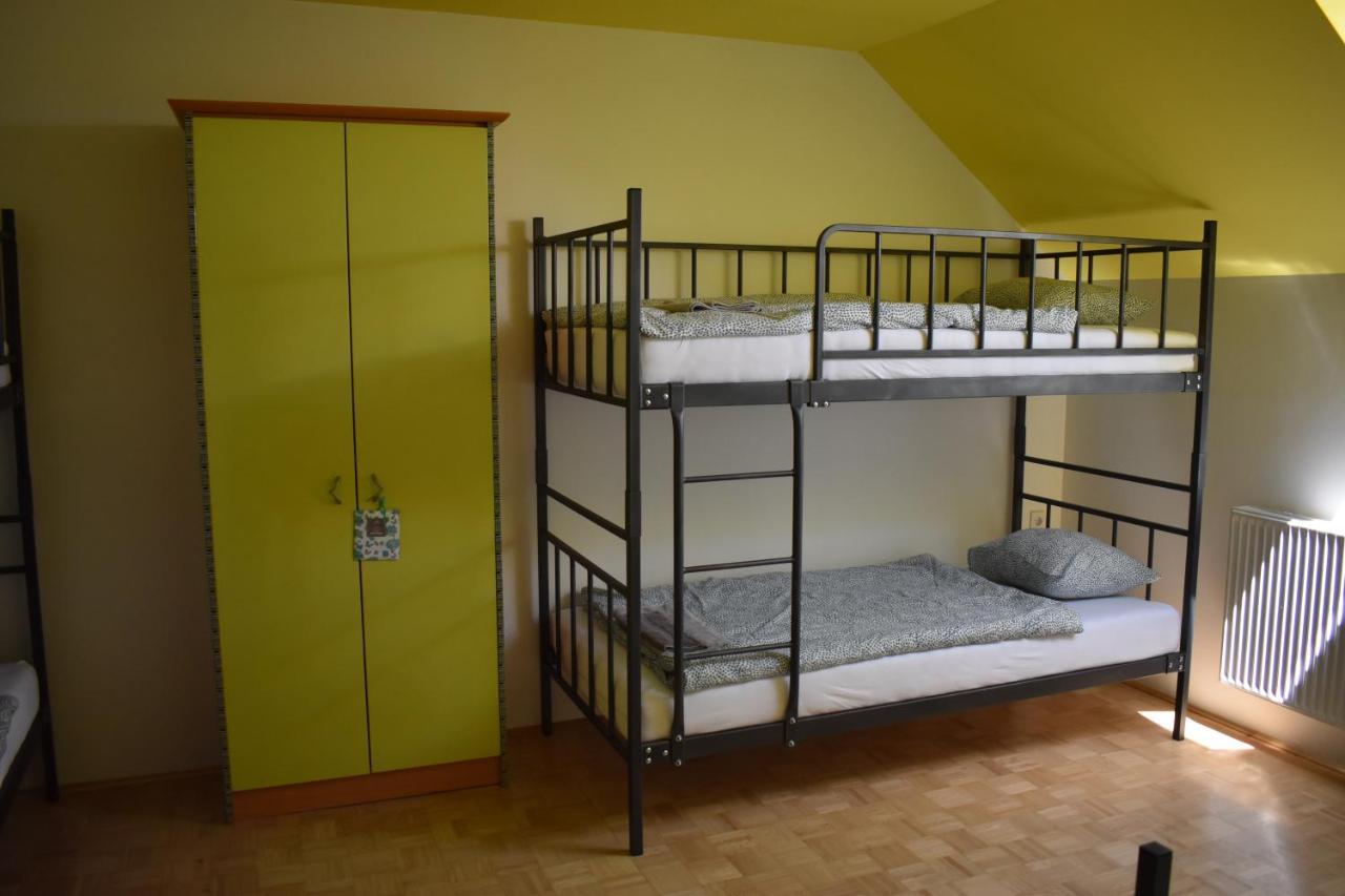 Hostel Kmetija Frangez Zgornje Hoce Экстерьер фото
