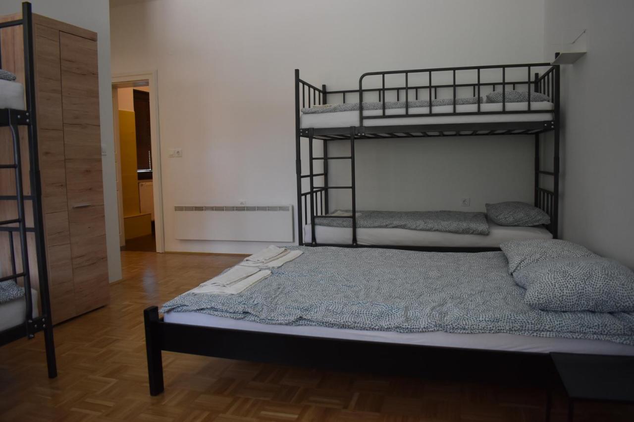 Hostel Kmetija Frangez Zgornje Hoce Экстерьер фото